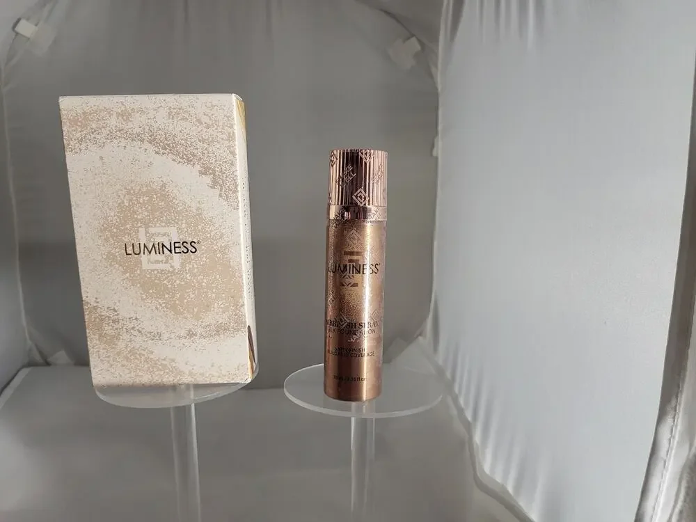 Luminess airbrush foundation kit and one extra air brush foundation.